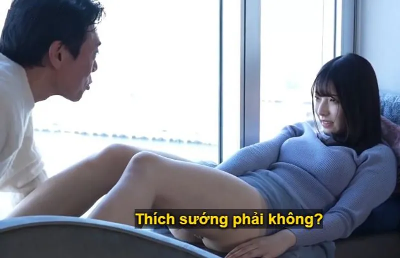 Sự chạm trán giữa bác trai và cô minh tinh trẻ lần đầu hành nghề tại nhà nghỉ.