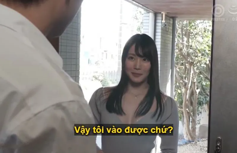 Chàng trai giàu có bị em gái xinh tươi nhà bên cạnh, mới dọn về cùng ông chồng, ve vãn mời gọi quan hệ.